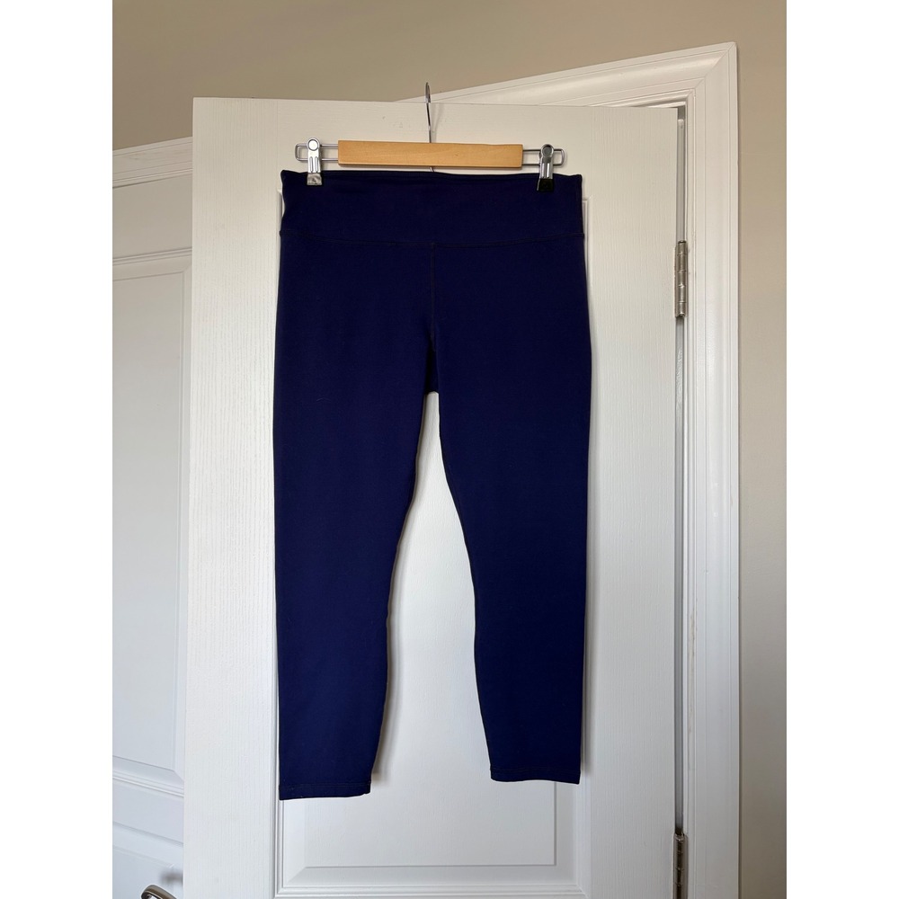 Fabletics Womens Purple Cropped Leggings Mid Rise Athletic‎ Yoga Pants Size M